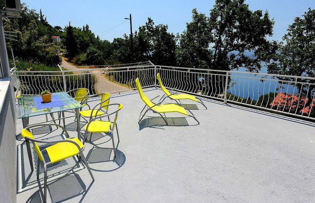 Holiday House With Pool - Photo 21