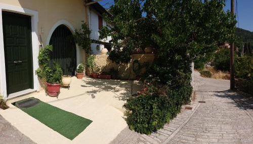 House of Aggelos - Karya Lefkadas - Foto 3, Garden