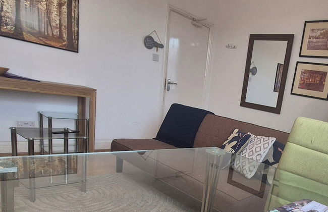 Cosy 1 Bed Apt in Lincoln With Amenities & Parking, - Foto 13