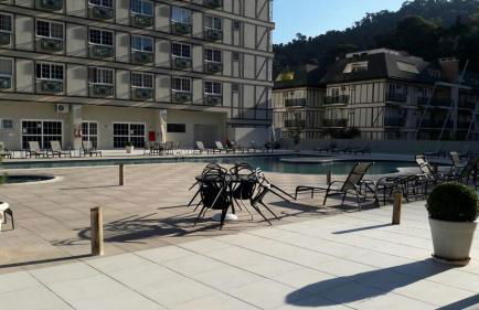 Flat Mangabeiras e manacás Granja Brasil Itaipava - Foto 33