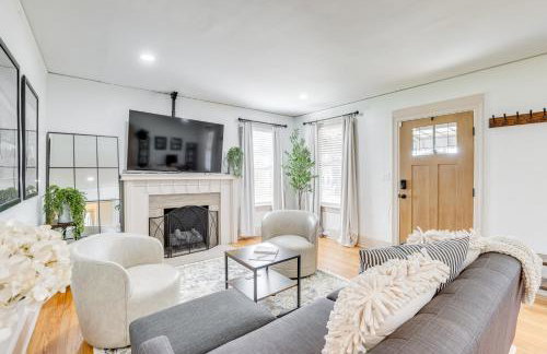 Walk to Amphitheater and Stadium Home with Deck! - Foto 2