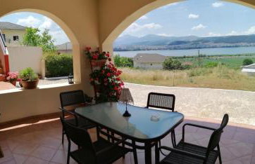 House with View in Amfithea - Photo 8