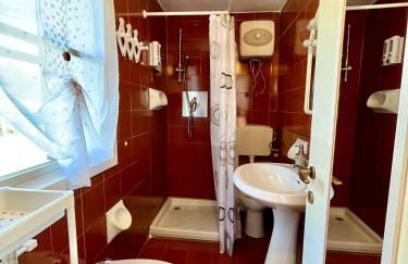 Carasau 200m from the Beach - Garden - BBQ - Wi-Fi - Parking - Pet Friendly - Foto 7