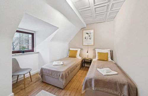 Nalia Homes - Central apartment with train station within walking distance - Foto 3