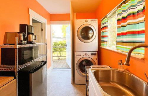 Peaceful 1BR Suite, Yurt and Barn in Cypress Park - Foto 3