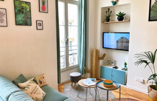 Homelivia, Appart FRIDA, mezzanine, déco raffinée et balcon - Foto 7