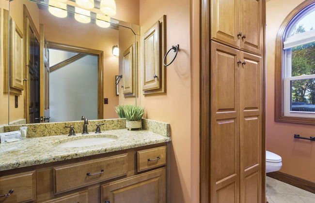 Table Rock Manor at Whitefish Bay - Photo 24