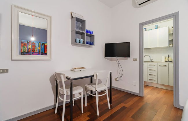 JOIVY Sleek Flat W/Balcony - Foto 14