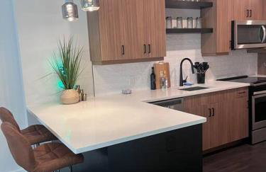 central located Modern west Midtown suite - Foto 16