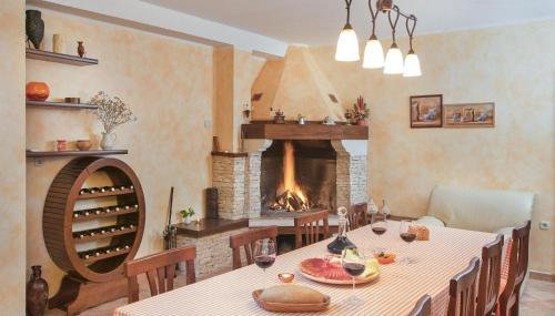 Nice Home In Karojba With Sauna - Foto 5