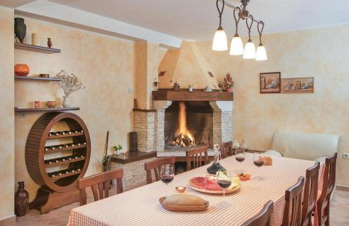 Nice Home In Karojba With Sauna - Foto 5