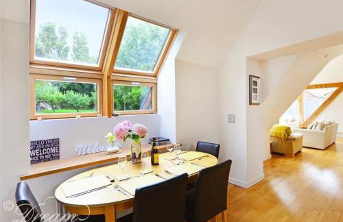 Fossil Barn - Photo 5