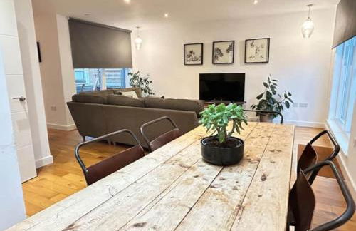 Split Level 3 Bedroom Top Floor Flat - Foto 22