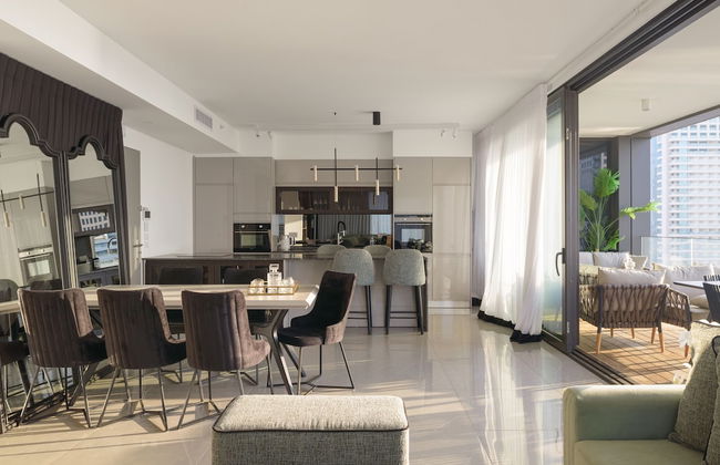 Luxury with Terrace & Sea View by FeelHome - Photo 17