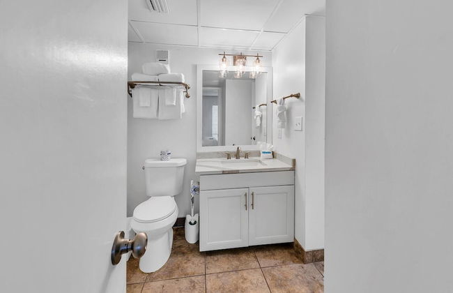 Edgewater Tower 2-805 - Foto 54