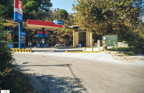 Frini Studios - Photo 26