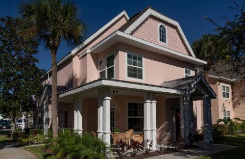 Magical Themed 3BR Townhouse Near the Parks - Foto 5