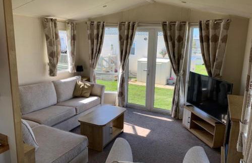 Newbeach Holiday Park - Greenfields - Photo 1