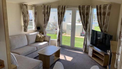 Newbeach Holiday Park - Greenfields - Photo 1