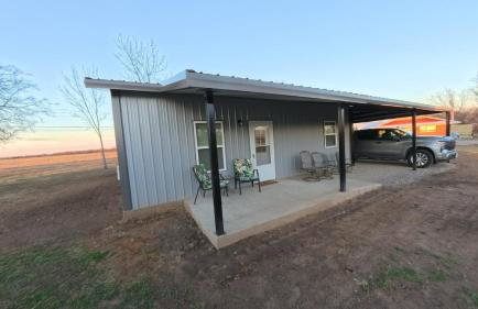 Pet Friendly, New Cabin in Charming Calera - Foto 2