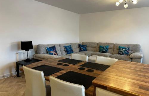Peterson Apartments by Visit Cleethorpes - Photo 6