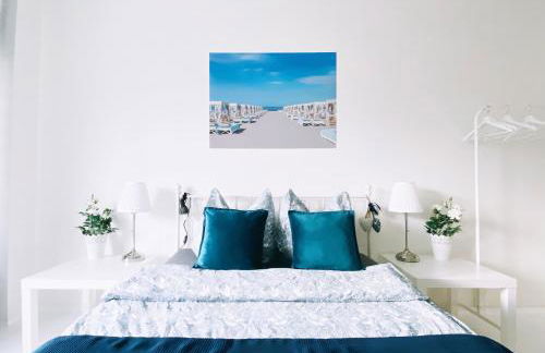 Amazing apartment in the heart of Berlin next to Check Point Charlie, 1 to 4 Guests - Photo 1