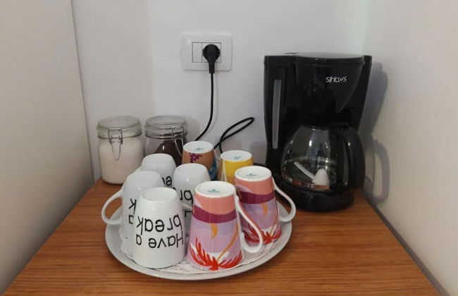 2 Bed Apt Sleeps 6 -balcony - 5-mins From Seaside - Foto 6