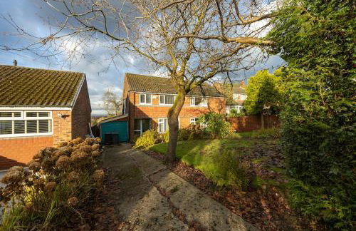 Cosy mid century Stockport with views, dog walks, woodburner - Foto 10