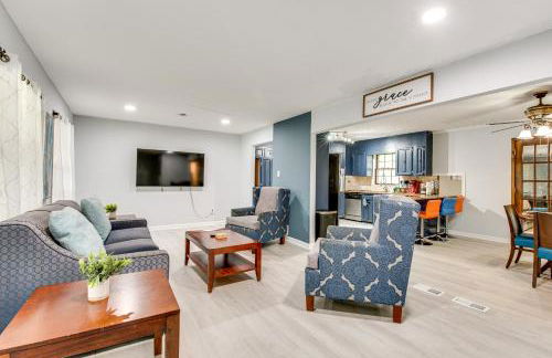 6 Mi to Airport Riverdale Home with Private Pool! - Foto 1