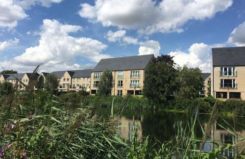 2BR 2 Bath Riverside Penthouse 2 Parking View Near St Neots - Foto 2