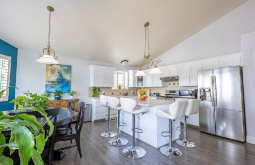 Farmington Gem, fenced yard, sleeps 6 - Foto 45