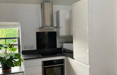 The Laws Canalside Townhouse, central Retford - Foto 4