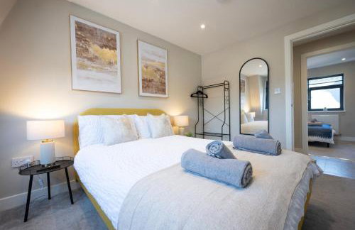 Modern 2 Bedroom Flat, Central Chatham, Self Check-in - Foto 17