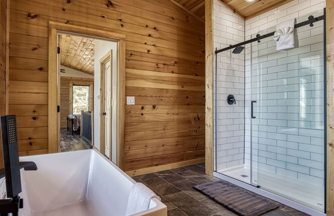 Smoky Lake Retreat 3 Bedroom Cabin by RedAwning - Foto 16