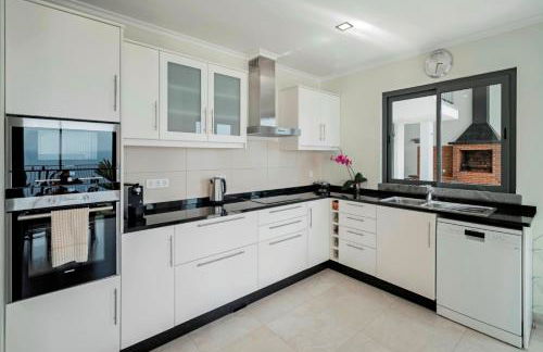 OurMadeira - Amaro Sol - Foto 12