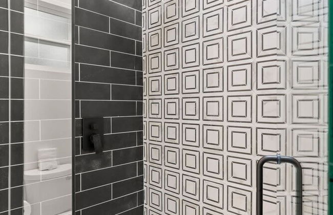 Soho Serenity by Brightwild Pool Hot Tub - Foto 31