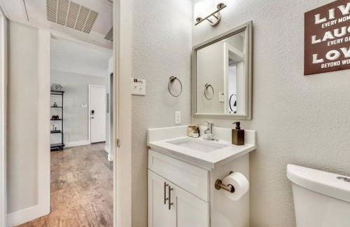 Global Cup Near Downtown Dallas - The Dapper Charm - Foto 3