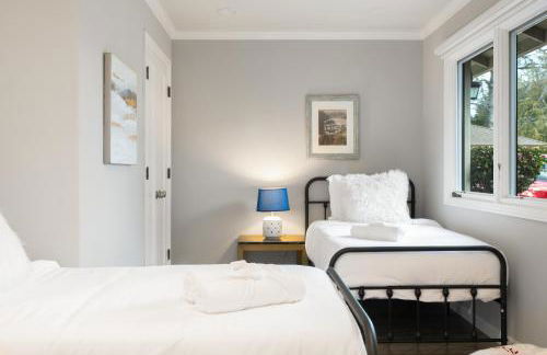 4BR Lux Los Gatos Home: Style & Comfy - Foto 8