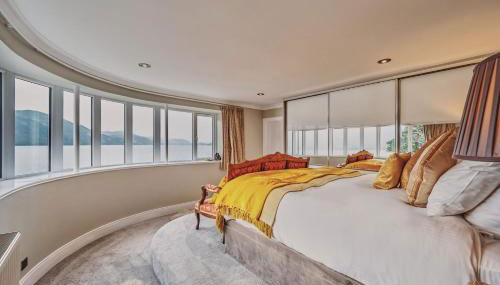 Loch Ness Mansion - Photo 4