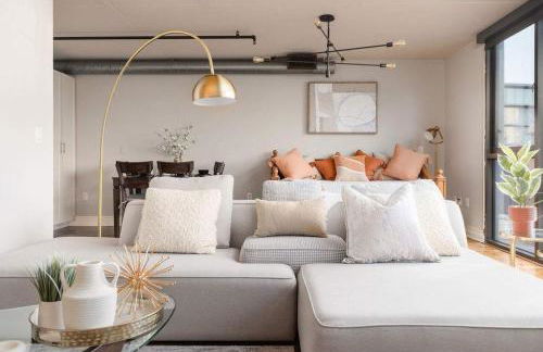 Upscale Modern Spacious Loft in Little Italy - Foto 14