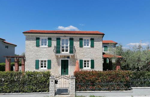 Villa Nika - Photo 1