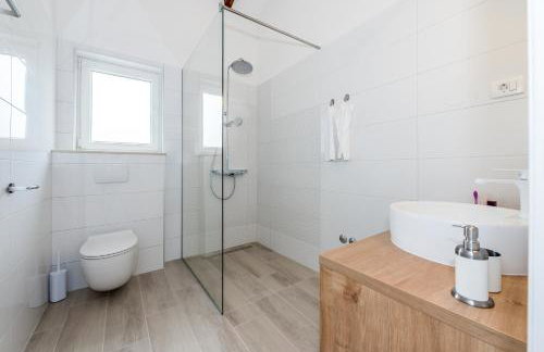 Villa Stella - heated pool, jacuzzi & sauna - Foto 22