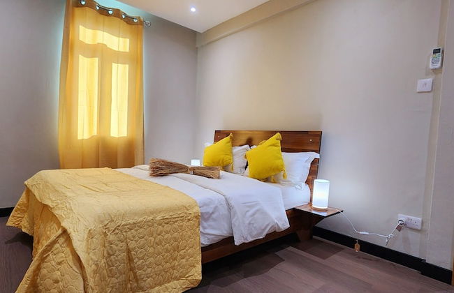 Phoenix Beach Apartments sea view - Photo 3