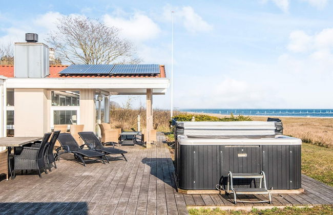 Luxury Seaside Retreat - By Traum Ferienwohnungen - Photo 53