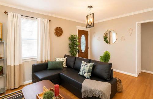 Enchanting historic townhouse by CozySuites - Foto 6
