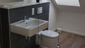 Klimatisierte OG Wohnung - Photo 2