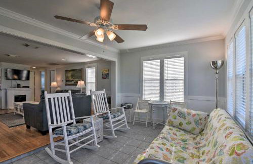 Steps to Beach! Surf Cottage in Galveston - Photo 6