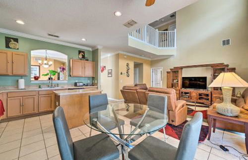 Spacious Family Home with Spa in Davenport! - Photo 8