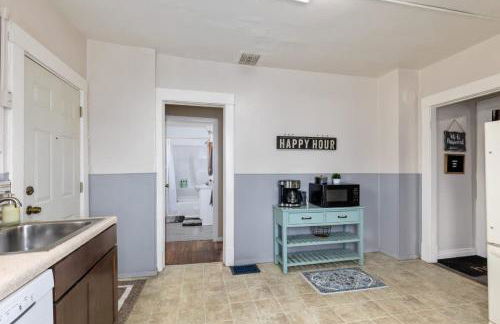 Charming 4BR Westside Home in Beer City USA - Foto 10