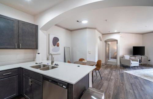 Landing Spectacular 2BD Clubhouse Pool - Foto 13